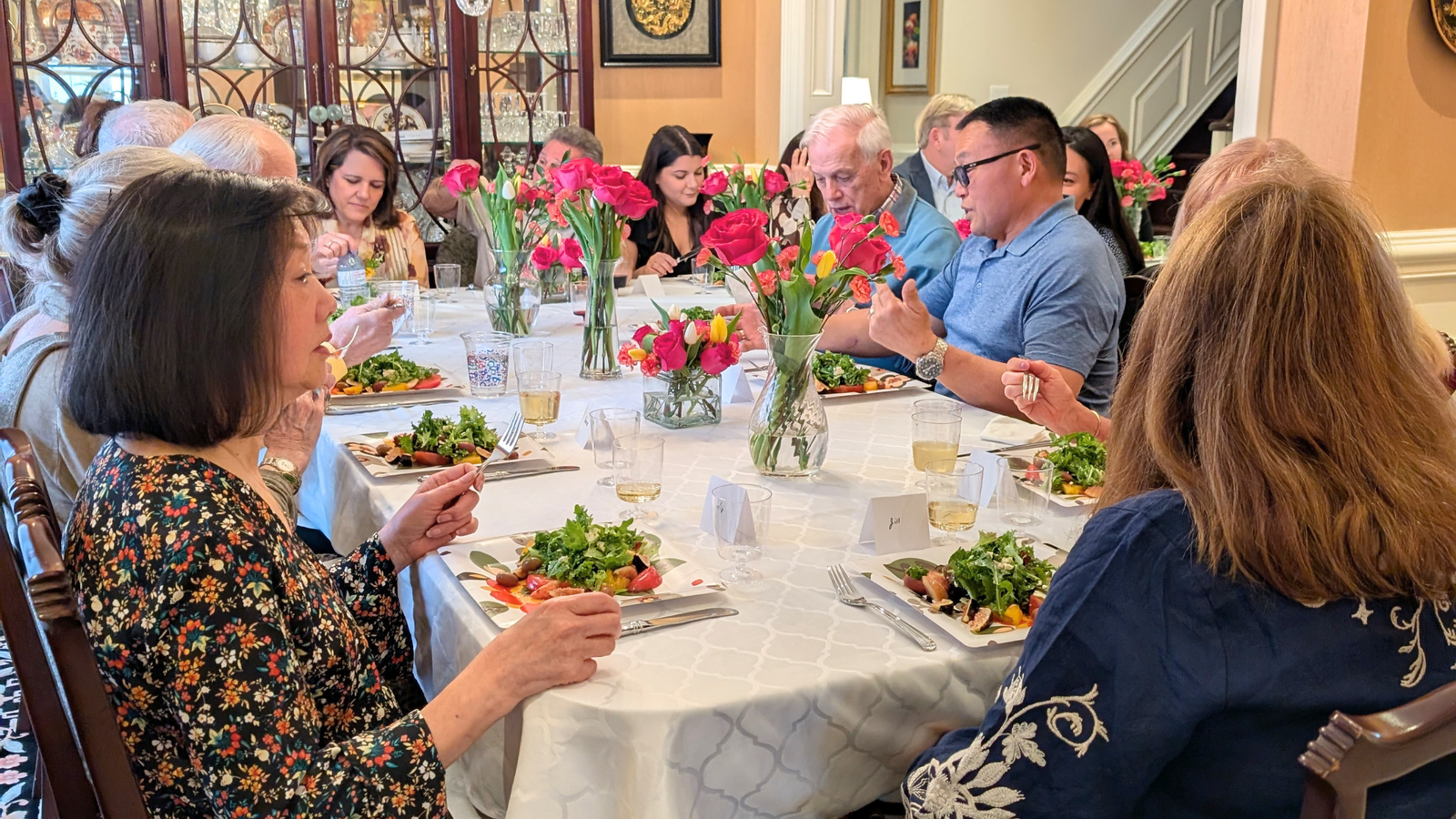 Why More People Are Hiring Private Chefs for Summer Gatherings