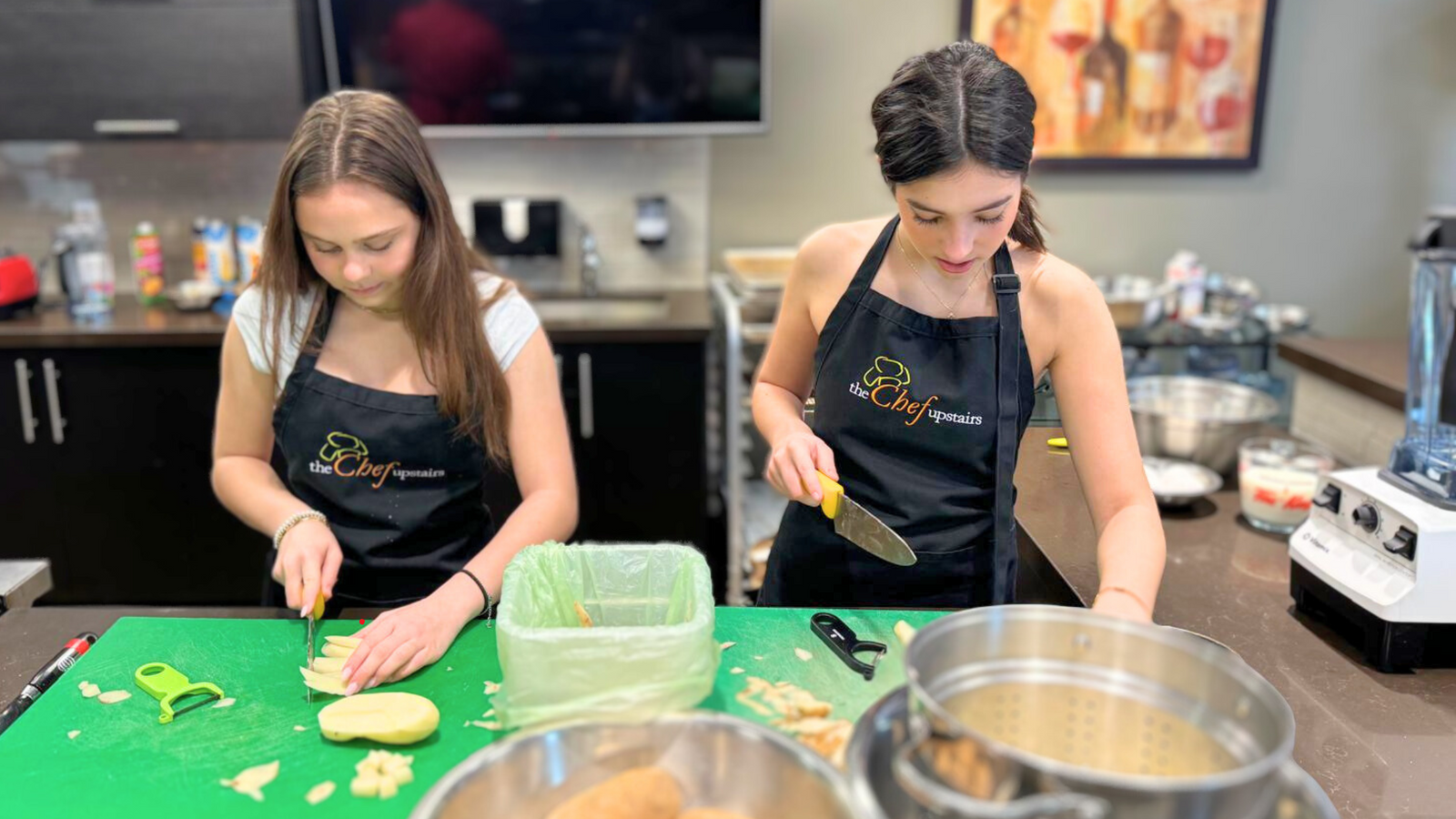Junior Chefs in the Making: Cooking Classes and Camps for Kids and Teens in Toronto/GTA